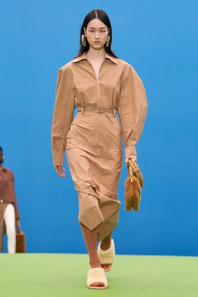 Look 7